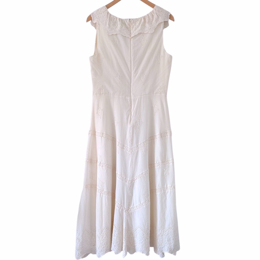 LAUREN Ralph Lauren White Eyelet Ruffle Sleeveless Midi Dress Size 12 Made India - Picture 2 of 15